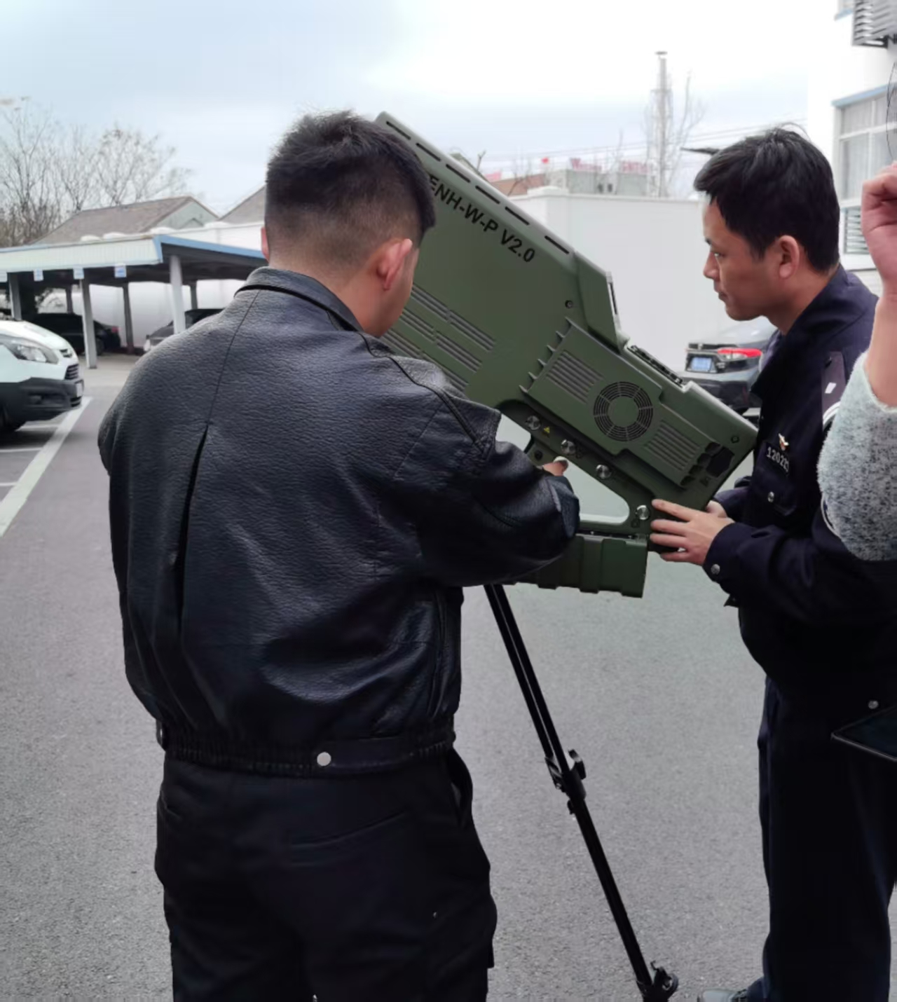 2025年无人机反制设备演示