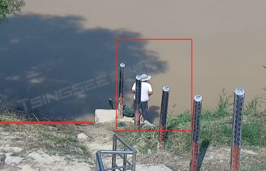无人机机巢河道巡查