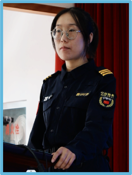 贺敏